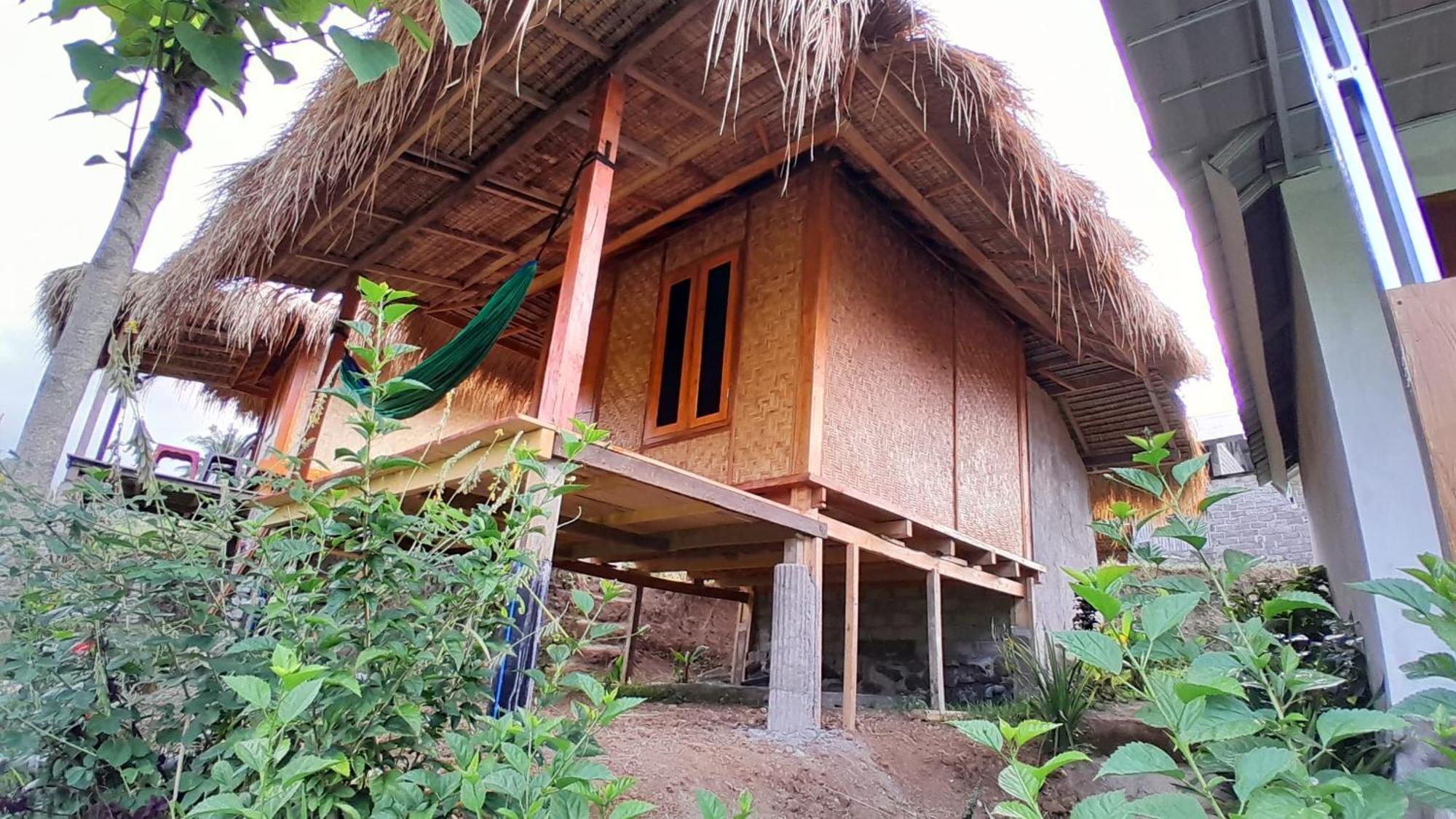 Bayan Exotic Homestay Senaru Exterior photo
