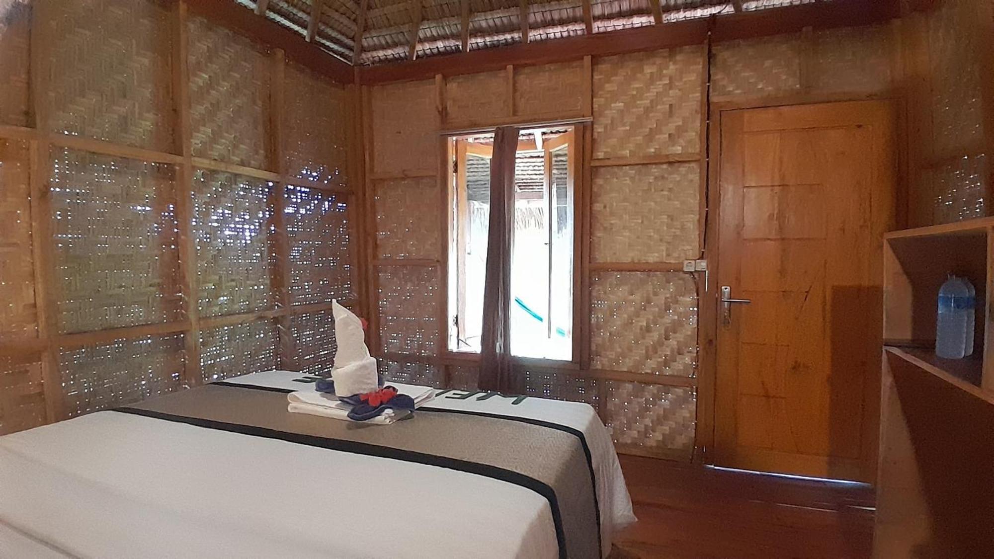 Bayan Exotic Homestay Senaru Exterior photo